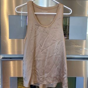 Majestic Features Gold Tank